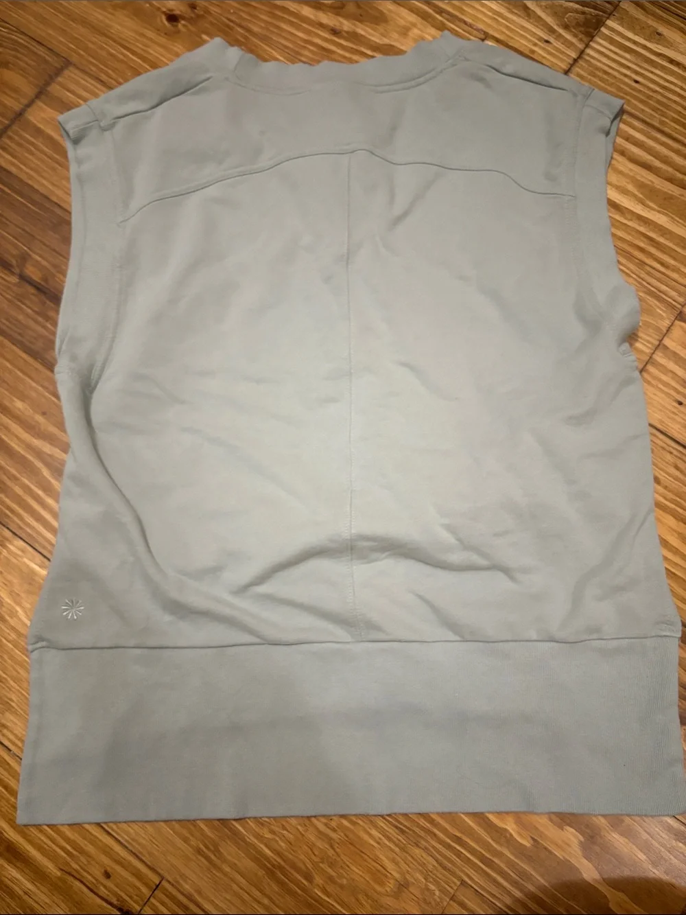 Athleta Retroterry Sleeveless V-neck Sweatshirt in Sage Green Size Medium